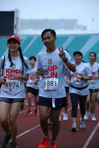 BIB: 6881, 6974, 6583
                            <button type="button" onclick="openModal(5980785)" class="btn btn-primary btn-sm float-right btn-popup" data-toggle="modal" data-target=".modal-high-quality">
                        <i class="fas fa-shopping-cart"></i> Add to Cart
                    </button>
                                            <button type="button" onclick="isThisMe(5980785, true)" class="btn btn-success btn-sm float-right btn-popup btn-isme hidden" data-toggle="tooltip" data-placement="bottom" title="นี่คือรูปของคุณใช่ไหม คลิกที่นี่เพื่อเอาเข้าอัลบั้ม">
                        <i class="fas fa-plus"></i> Add to album
                    </button>
                    <button type="button" onclick="isThisMe(5980785, false)" class="btn btn-warning btn-sm float-right btn-popup btn-isnotme hidden">
                        <i class="fas fa-ban"></i> Remove from album
                    </button>