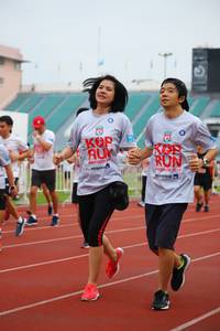 BIB: 
                            <button type="button" onclick="openModal(5976742)" class="btn btn-primary btn-sm float-right btn-popup" data-toggle="modal" data-target=".modal-high-quality">
                        <i class="fas fa-shopping-cart"></i> Add to Cart
                    </button>
                                            <button type="button" onclick="isThisMe(5976742, true)" class="btn btn-success btn-sm float-right btn-popup btn-isme hidden" data-toggle="tooltip" data-placement="bottom" title="นี่คือรูปของคุณใช่ไหม คลิกที่นี่เพื่อเอาเข้าอัลบั้ม">
                        <i class="fas fa-plus"></i> Add to album
                    </button>
                    <button type="button" onclick="isThisMe(5976742, false)" class="btn btn-warning btn-sm float-right btn-popup btn-isnotme hidden">
                        <i class="fas fa-ban"></i> Remove from album
                    </button>