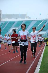 BIB: 3793, 7006
                            <button type="button" onclick="openModal(5982316)" class="btn btn-primary btn-sm float-right btn-popup" data-toggle="modal" data-target=".modal-high-quality">
                        <i class="fas fa-shopping-cart"></i> Add to Cart
                    </button>
                                            <button type="button" onclick="isThisMe(5982316, true)" class="btn btn-success btn-sm float-right btn-popup btn-isme hidden" data-toggle="tooltip" data-placement="bottom" title="นี่คือรูปของคุณใช่ไหม คลิกที่นี่เพื่อเอาเข้าอัลบั้ม">
                        <i class="fas fa-plus"></i> Add to album
                    </button>
                    <button type="button" onclick="isThisMe(5982316, false)" class="btn btn-warning btn-sm float-right btn-popup btn-isnotme hidden">
                        <i class="fas fa-ban"></i> Remove from album
                    </button>