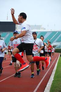 BIB: 6436
                            <button type="button" onclick="openModal(5973091)" class="btn btn-primary btn-sm float-right btn-popup" data-toggle="modal" data-target=".modal-high-quality">
                        <i class="fas fa-shopping-cart"></i> Add to Cart
                    </button>
                                            <button type="button" onclick="isThisMe(5973091, true)" class="btn btn-success btn-sm float-right btn-popup btn-isme hidden" data-toggle="tooltip" data-placement="bottom" title="นี่คือรูปของคุณใช่ไหม คลิกที่นี่เพื่อเอาเข้าอัลบั้ม">
                        <i class="fas fa-plus"></i> Add to album
                    </button>
                    <button type="button" onclick="isThisMe(5973091, false)" class="btn btn-warning btn-sm float-right btn-popup btn-isnotme hidden">
                        <i class="fas fa-ban"></i> Remove from album
                    </button>