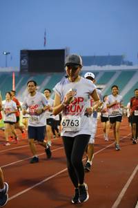 BIB: 1948, 6763
                            <button type="button" onclick="openModal(5978953)" class="btn btn-primary btn-sm float-right btn-popup" data-toggle="modal" data-target=".modal-high-quality">
                        <i class="fas fa-shopping-cart"></i> Add to Cart
                    </button>
                                            <button type="button" onclick="isThisMe(5978953, true)" class="btn btn-success btn-sm float-right btn-popup btn-isme hidden" data-toggle="tooltip" data-placement="bottom" title="นี่คือรูปของคุณใช่ไหม คลิกที่นี่เพื่อเอาเข้าอัลบั้ม">
                        <i class="fas fa-plus"></i> Add to album
                    </button>
                    <button type="button" onclick="isThisMe(5978953, false)" class="btn btn-warning btn-sm float-right btn-popup btn-isnotme hidden">
                        <i class="fas fa-ban"></i> Remove from album
                    </button>