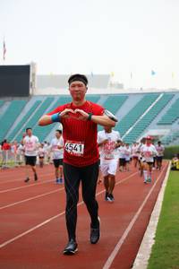 BIB: 4541, 273
                            <button type="button" onclick="openModal(5964122)" class="btn btn-primary btn-sm float-right btn-popup" data-toggle="modal" data-target=".modal-high-quality">
                        <i class="fas fa-shopping-cart"></i> Add to Cart
                    </button>
                                            <button type="button" onclick="isThisMe(5964122, true)" class="btn btn-success btn-sm float-right btn-popup btn-isme hidden" data-toggle="tooltip" data-placement="bottom" title="นี่คือรูปของคุณใช่ไหม คลิกที่นี่เพื่อเอาเข้าอัลบั้ม">
                        <i class="fas fa-plus"></i> Add to album
                    </button>
                    <button type="button" onclick="isThisMe(5964122, false)" class="btn btn-warning btn-sm float-right btn-popup btn-isnotme hidden">
                        <i class="fas fa-ban"></i> Remove from album
                    </button>