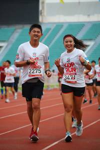 BIB: 2275, 3471
                            <button type="button" onclick="openModal(5969645)" class="btn btn-primary btn-sm float-right btn-popup" data-toggle="modal" data-target=".modal-high-quality">
                        <i class="fas fa-shopping-cart"></i> Add to Cart
                    </button>
                                            <button type="button" onclick="isThisMe(5969645, true)" class="btn btn-success btn-sm float-right btn-popup btn-isme hidden" data-toggle="tooltip" data-placement="bottom" title="นี่คือรูปของคุณใช่ไหม คลิกที่นี่เพื่อเอาเข้าอัลบั้ม">
                        <i class="fas fa-plus"></i> Add to album
                    </button>
                    <button type="button" onclick="isThisMe(5969645, false)" class="btn btn-warning btn-sm float-right btn-popup btn-isnotme hidden">
                        <i class="fas fa-ban"></i> Remove from album
                    </button>