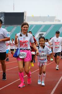 BIB: 5862, 2019, 6485, 6486
                            <button type="button" onclick="openModal(5976982)" class="btn btn-primary btn-sm float-right btn-popup" data-toggle="modal" data-target=".modal-high-quality">
                        <i class="fas fa-shopping-cart"></i> Add to Cart
                    </button>
                                            <button type="button" onclick="isThisMe(5976982, true)" class="btn btn-success btn-sm float-right btn-popup btn-isme hidden" data-toggle="tooltip" data-placement="bottom" title="นี่คือรูปของคุณใช่ไหม คลิกที่นี่เพื่อเอาเข้าอัลบั้ม">
                        <i class="fas fa-plus"></i> Add to album
                    </button>
                    <button type="button" onclick="isThisMe(5976982, false)" class="btn btn-warning btn-sm float-right btn-popup btn-isnotme hidden">
                        <i class="fas fa-ban"></i> Remove from album
                    </button>