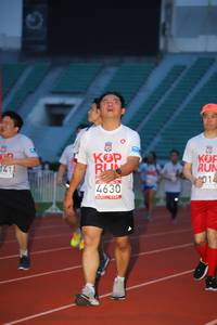 BIB: 4630
                            <button type="button" onclick="openModal(5981754)" class="btn btn-primary btn-sm float-right btn-popup" data-toggle="modal" data-target=".modal-high-quality">
                        <i class="fas fa-shopping-cart"></i> Add to Cart
                    </button>
                                            <button type="button" onclick="isThisMe(5981754, true)" class="btn btn-success btn-sm float-right btn-popup btn-isme hidden" data-toggle="tooltip" data-placement="bottom" title="นี่คือรูปของคุณใช่ไหม คลิกที่นี่เพื่อเอาเข้าอัลบั้ม">
                        <i class="fas fa-plus"></i> Add to album
                    </button>
                    <button type="button" onclick="isThisMe(5981754, false)" class="btn btn-warning btn-sm float-right btn-popup btn-isnotme hidden">
                        <i class="fas fa-ban"></i> Remove from album
                    </button>