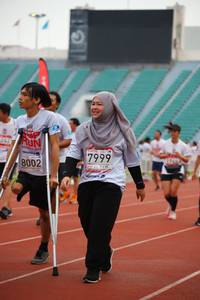 BIB: 742, 7999, 8002
                            <button type="button" onclick="openModal(5950428)" class="btn btn-primary btn-sm float-right btn-popup" data-toggle="modal" data-target=".modal-high-quality">
                        <i class="fas fa-shopping-cart"></i> Add to Cart
                    </button>
                                            <button type="button" onclick="isThisMe(5950428, true)" class="btn btn-success btn-sm float-right btn-popup btn-isme hidden" data-toggle="tooltip" data-placement="bottom" title="นี่คือรูปของคุณใช่ไหม คลิกที่นี่เพื่อเอาเข้าอัลบั้ม">
                        <i class="fas fa-plus"></i> Add to album
                    </button>
                    <button type="button" onclick="isThisMe(5950428, false)" class="btn btn-warning btn-sm float-right btn-popup btn-isnotme hidden">
                        <i class="fas fa-ban"></i> Remove from album
                    </button>