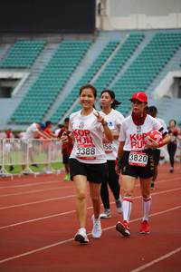 BIB: 3388, 3820
                            <button type="button" onclick="openModal(5943097)" class="btn btn-primary btn-sm float-right btn-popup" data-toggle="modal" data-target=".modal-high-quality">
                        <i class="fas fa-shopping-cart"></i> Add to Cart
                    </button>
                                            <button type="button" onclick="isThisMe(5943097, true)" class="btn btn-success btn-sm float-right btn-popup btn-isme hidden" data-toggle="tooltip" data-placement="bottom" title="นี่คือรูปของคุณใช่ไหม คลิกที่นี่เพื่อเอาเข้าอัลบั้ม">
                        <i class="fas fa-plus"></i> Add to album
                    </button>
                    <button type="button" onclick="isThisMe(5943097, false)" class="btn btn-warning btn-sm float-right btn-popup btn-isnotme hidden">
                        <i class="fas fa-ban"></i> Remove from album
                    </button>