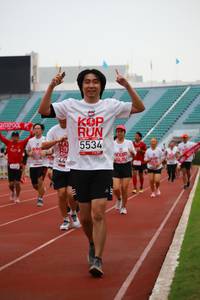 BIB: 5534
                            <button type="button" onclick="openModal(5962259)" class="btn btn-primary btn-sm float-right btn-popup" data-toggle="modal" data-target=".modal-high-quality">
                        <i class="fas fa-shopping-cart"></i> Add to Cart
                    </button>
                                            <button type="button" onclick="isThisMe(5962259, true)" class="btn btn-success btn-sm float-right btn-popup btn-isme hidden" data-toggle="tooltip" data-placement="bottom" title="นี่คือรูปของคุณใช่ไหม คลิกที่นี่เพื่อเอาเข้าอัลบั้ม">
                        <i class="fas fa-plus"></i> Add to album
                    </button>
                    <button type="button" onclick="isThisMe(5962259, false)" class="btn btn-warning btn-sm float-right btn-popup btn-isnotme hidden">
                        <i class="fas fa-ban"></i> Remove from album
                    </button>