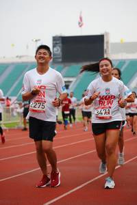 BIB: 3471, 2275
                            <button type="button" onclick="openModal(5969643)" class="btn btn-primary btn-sm float-right btn-popup" data-toggle="modal" data-target=".modal-high-quality">
                        <i class="fas fa-shopping-cart"></i> Add to Cart
                    </button>
                                            <button type="button" onclick="isThisMe(5969643, true)" class="btn btn-success btn-sm float-right btn-popup btn-isme hidden" data-toggle="tooltip" data-placement="bottom" title="นี่คือรูปของคุณใช่ไหม คลิกที่นี่เพื่อเอาเข้าอัลบั้ม">
                        <i class="fas fa-plus"></i> Add to album
                    </button>
                    <button type="button" onclick="isThisMe(5969643, false)" class="btn btn-warning btn-sm float-right btn-popup btn-isnotme hidden">
                        <i class="fas fa-ban"></i> Remove from album
                    </button>