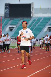 BIB: 2925
                            <button type="button" onclick="openModal(5974744)" class="btn btn-primary btn-sm float-right btn-popup" data-toggle="modal" data-target=".modal-high-quality">
                        <i class="fas fa-shopping-cart"></i> Add to Cart
                    </button>
                                            <button type="button" onclick="isThisMe(5974744, true)" class="btn btn-success btn-sm float-right btn-popup btn-isme hidden" data-toggle="tooltip" data-placement="bottom" title="นี่คือรูปของคุณใช่ไหม คลิกที่นี่เพื่อเอาเข้าอัลบั้ม">
                        <i class="fas fa-plus"></i> Add to album
                    </button>
                    <button type="button" onclick="isThisMe(5974744, false)" class="btn btn-warning btn-sm float-right btn-popup btn-isnotme hidden">
                        <i class="fas fa-ban"></i> Remove from album
                    </button>