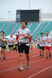 BIB: 6289, 3354
                            <button type="button" onclick="openModal(5975036)" class="btn btn-primary btn-sm float-right btn-popup" data-toggle="modal" data-target=".modal-high-quality">
                        <i class="fas fa-shopping-cart"></i> Add to Cart
                    </button>
                                            <button type="button" onclick="isThisMe(5975036, true)" class="btn btn-success btn-sm float-right btn-popup btn-isme hidden" data-toggle="tooltip" data-placement="bottom" title="นี่คือรูปของคุณใช่ไหม คลิกที่นี่เพื่อเอาเข้าอัลบั้ม">
                        <i class="fas fa-plus"></i> Add to album
                    </button>
                    <button type="button" onclick="isThisMe(5975036, false)" class="btn btn-warning btn-sm float-right btn-popup btn-isnotme hidden">
                        <i class="fas fa-ban"></i> Remove from album
                    </button>