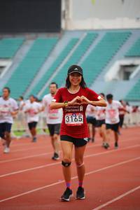 BIB: 3165
                            <button type="button" onclick="openModal(5955191)" class="btn btn-primary btn-sm float-right btn-popup" data-toggle="modal" data-target=".modal-high-quality">
                        <i class="fas fa-shopping-cart"></i> Add to Cart
                    </button>
                                            <button type="button" onclick="isThisMe(5955191, true)" class="btn btn-success btn-sm float-right btn-popup btn-isme hidden" data-toggle="tooltip" data-placement="bottom" title="นี่คือรูปของคุณใช่ไหม คลิกที่นี่เพื่อเอาเข้าอัลบั้ม">
                        <i class="fas fa-plus"></i> Add to album
                    </button>
                    <button type="button" onclick="isThisMe(5955191, false)" class="btn btn-warning btn-sm float-right btn-popup btn-isnotme hidden">
                        <i class="fas fa-ban"></i> Remove from album
                    </button>