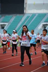 BIB: 201, 8233, 7605
                            <button type="button" onclick="openModal(5972598)" class="btn btn-primary btn-sm float-right btn-popup" data-toggle="modal" data-target=".modal-high-quality">
                        <i class="fas fa-shopping-cart"></i> Add to Cart
                    </button>
                                            <button type="button" onclick="isThisMe(5972598, true)" class="btn btn-success btn-sm float-right btn-popup btn-isme hidden" data-toggle="tooltip" data-placement="bottom" title="นี่คือรูปของคุณใช่ไหม คลิกที่นี่เพื่อเอาเข้าอัลบั้ม">
                        <i class="fas fa-plus"></i> Add to album
                    </button>
                    <button type="button" onclick="isThisMe(5972598, false)" class="btn btn-warning btn-sm float-right btn-popup btn-isnotme hidden">
                        <i class="fas fa-ban"></i> Remove from album
                    </button>