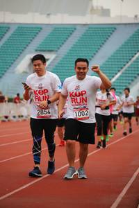 BIB: 201, 2854, 1002
                            <button type="button" onclick="openModal(5942332)" class="btn btn-primary btn-sm float-right btn-popup" data-toggle="modal" data-target=".modal-high-quality">
                        <i class="fas fa-shopping-cart"></i> Add to Cart
                    </button>
                                            <button type="button" onclick="isThisMe(5942332, true)" class="btn btn-success btn-sm float-right btn-popup btn-isme hidden" data-toggle="tooltip" data-placement="bottom" title="นี่คือรูปของคุณใช่ไหม คลิกที่นี่เพื่อเอาเข้าอัลบั้ม">
                        <i class="fas fa-plus"></i> Add to album
                    </button>
                    <button type="button" onclick="isThisMe(5942332, false)" class="btn btn-warning btn-sm float-right btn-popup btn-isnotme hidden">
                        <i class="fas fa-ban"></i> Remove from album
                    </button>