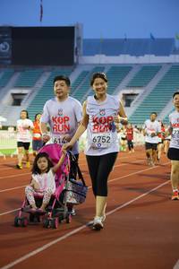 BIB: 6752, 614
                            <button type="button" onclick="openModal(5978173)" class="btn btn-primary btn-sm float-right btn-popup" data-toggle="modal" data-target=".modal-high-quality">
                        <i class="fas fa-shopping-cart"></i> Add to Cart
                    </button>
                                            <button type="button" onclick="isThisMe(5978173, true)" class="btn btn-success btn-sm float-right btn-popup btn-isme hidden" data-toggle="tooltip" data-placement="bottom" title="นี่คือรูปของคุณใช่ไหม คลิกที่นี่เพื่อเอาเข้าอัลบั้ม">
                        <i class="fas fa-plus"></i> Add to album
                    </button>
                    <button type="button" onclick="isThisMe(5978173, false)" class="btn btn-warning btn-sm float-right btn-popup btn-isnotme hidden">
                        <i class="fas fa-ban"></i> Remove from album
                    </button>