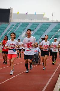 BIB: 4480, 042, 1982, 409
                            <button type="button" onclick="openModal(5949989)" class="btn btn-primary btn-sm float-right btn-popup" data-toggle="modal" data-target=".modal-high-quality">
                        <i class="fas fa-shopping-cart"></i> Add to Cart
                    </button>
                                            <button type="button" onclick="isThisMe(5949989, true)" class="btn btn-success btn-sm float-right btn-popup btn-isme hidden" data-toggle="tooltip" data-placement="bottom" title="นี่คือรูปของคุณใช่ไหม คลิกที่นี่เพื่อเอาเข้าอัลบั้ม">
                        <i class="fas fa-plus"></i> Add to album
                    </button>
                    <button type="button" onclick="isThisMe(5949989, false)" class="btn btn-warning btn-sm float-right btn-popup btn-isnotme hidden">
                        <i class="fas fa-ban"></i> Remove from album
                    </button>