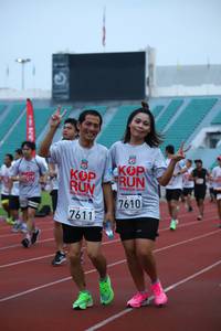 BIB: 2019, 7610, 7611
                            <button type="button" onclick="openModal(5982660)" class="btn btn-primary btn-sm float-right btn-popup" data-toggle="modal" data-target=".modal-high-quality">
                        <i class="fas fa-shopping-cart"></i> Add to Cart
                    </button>
                                            <button type="button" onclick="isThisMe(5982660, true)" class="btn btn-success btn-sm float-right btn-popup btn-isme hidden" data-toggle="tooltip" data-placement="bottom" title="นี่คือรูปของคุณใช่ไหม คลิกที่นี่เพื่อเอาเข้าอัลบั้ม">
                        <i class="fas fa-plus"></i> Add to album
                    </button>
                    <button type="button" onclick="isThisMe(5982660, false)" class="btn btn-warning btn-sm float-right btn-popup btn-isnotme hidden">
                        <i class="fas fa-ban"></i> Remove from album
                    </button>