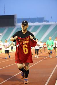 BIB: 
                            <button type="button" onclick="openModal(5997039)" class="btn btn-primary btn-sm float-right btn-popup" data-toggle="modal" data-target=".modal-high-quality">
                        <i class="fas fa-shopping-cart"></i> Add to Cart
                    </button>
                                            <button type="button" onclick="isThisMe(5997039, true)" class="btn btn-success btn-sm float-right btn-popup btn-isme hidden" data-toggle="tooltip" data-placement="bottom" title="นี่คือรูปของคุณใช่ไหม คลิกที่นี่เพื่อเอาเข้าอัลบั้ม">
                        <i class="fas fa-plus"></i> Add to album
                    </button>
                    <button type="button" onclick="isThisMe(5997039, false)" class="btn btn-warning btn-sm float-right btn-popup btn-isnotme hidden">
                        <i class="fas fa-ban"></i> Remove from album
                    </button>