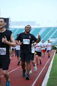 BIB: 6230, 700, 775
                            <button type="button" onclick="openModal(5982905)" class="btn btn-primary btn-sm float-right btn-popup" data-toggle="modal" data-target=".modal-high-quality">
                        <i class="fas fa-shopping-cart"></i> Add to Cart
                    </button>
                                            <button type="button" onclick="isThisMe(5982905, true)" class="btn btn-success btn-sm float-right btn-popup btn-isme hidden" data-toggle="tooltip" data-placement="bottom" title="นี่คือรูปของคุณใช่ไหม คลิกที่นี่เพื่อเอาเข้าอัลบั้ม">
                        <i class="fas fa-plus"></i> Add to album
                    </button>
                    <button type="button" onclick="isThisMe(5982905, false)" class="btn btn-warning btn-sm float-right btn-popup btn-isnotme hidden">
                        <i class="fas fa-ban"></i> Remove from album
                    </button>