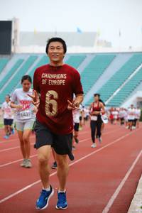 BIB: 6439, 
                            <button type="button" onclick="openModal(5975974)" class="btn btn-primary btn-sm float-right btn-popup" data-toggle="modal" data-target=".modal-high-quality">
                        <i class="fas fa-shopping-cart"></i> Add to Cart
                    </button>
                                            <button type="button" onclick="isThisMe(5975974, true)" class="btn btn-success btn-sm float-right btn-popup btn-isme hidden" data-toggle="tooltip" data-placement="bottom" title="นี่คือรูปของคุณใช่ไหม คลิกที่นี่เพื่อเอาเข้าอัลบั้ม">
                        <i class="fas fa-plus"></i> Add to album
                    </button>
                    <button type="button" onclick="isThisMe(5975974, false)" class="btn btn-warning btn-sm float-right btn-popup btn-isnotme hidden">
                        <i class="fas fa-ban"></i> Remove from album
                    </button>