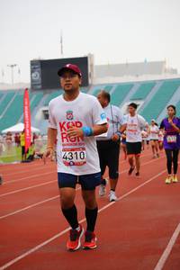 BIB: 415, 201, 4310
                            <button type="button" onclick="openModal(5963282)" class="btn btn-primary btn-sm float-right btn-popup" data-toggle="modal" data-target=".modal-high-quality">
                        <i class="fas fa-shopping-cart"></i> Add to Cart
                    </button>
                                            <button type="button" onclick="isThisMe(5963282, true)" class="btn btn-success btn-sm float-right btn-popup btn-isme hidden" data-toggle="tooltip" data-placement="bottom" title="นี่คือรูปของคุณใช่ไหม คลิกที่นี่เพื่อเอาเข้าอัลบั้ม">
                        <i class="fas fa-plus"></i> Add to album
                    </button>
                    <button type="button" onclick="isThisMe(5963282, false)" class="btn btn-warning btn-sm float-right btn-popup btn-isnotme hidden">
                        <i class="fas fa-ban"></i> Remove from album
                    </button>