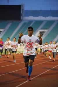 BIB: 201, 3010
                            <button type="button" onclick="openModal(5978686)" class="btn btn-primary btn-sm float-right btn-popup" data-toggle="modal" data-target=".modal-high-quality">
                        <i class="fas fa-shopping-cart"></i> Add to Cart
                    </button>
                                            <button type="button" onclick="isThisMe(5978686, true)" class="btn btn-success btn-sm float-right btn-popup btn-isme hidden" data-toggle="tooltip" data-placement="bottom" title="นี่คือรูปของคุณใช่ไหม คลิกที่นี่เพื่อเอาเข้าอัลบั้ม">
                        <i class="fas fa-plus"></i> Add to album
                    </button>
                    <button type="button" onclick="isThisMe(5978686, false)" class="btn btn-warning btn-sm float-right btn-popup btn-isnotme hidden">
                        <i class="fas fa-ban"></i> Remove from album
                    </button>