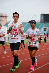 BIB: 3885, 3886, 
                            <button type="button" onclick="openModal(5968281)" class="btn btn-primary btn-sm float-right btn-popup" data-toggle="modal" data-target=".modal-high-quality">
                        <i class="fas fa-shopping-cart"></i> Add to Cart
                    </button>
                                            <button type="button" onclick="isThisMe(5968281, true)" class="btn btn-success btn-sm float-right btn-popup btn-isme hidden" data-toggle="tooltip" data-placement="bottom" title="นี่คือรูปของคุณใช่ไหม คลิกที่นี่เพื่อเอาเข้าอัลบั้ม">
                        <i class="fas fa-plus"></i> Add to album
                    </button>
                    <button type="button" onclick="isThisMe(5968281, false)" class="btn btn-warning btn-sm float-right btn-popup btn-isnotme hidden">
                        <i class="fas fa-ban"></i> Remove from album
                    </button>