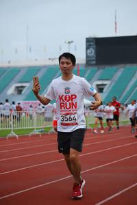 BIB: 201, 3564
                            <button type="button" onclick="openModal(5974264)" class="btn btn-primary btn-sm float-right btn-popup" data-toggle="modal" data-target=".modal-high-quality">
                        <i class="fas fa-shopping-cart"></i> Add to Cart
                    </button>
                                            <button type="button" onclick="isThisMe(5974264, true)" class="btn btn-success btn-sm float-right btn-popup btn-isme hidden" data-toggle="tooltip" data-placement="bottom" title="นี่คือรูปของคุณใช่ไหม คลิกที่นี่เพื่อเอาเข้าอัลบั้ม">
                        <i class="fas fa-plus"></i> Add to album
                    </button>
                    <button type="button" onclick="isThisMe(5974264, false)" class="btn btn-warning btn-sm float-right btn-popup btn-isnotme hidden">
                        <i class="fas fa-ban"></i> Remove from album
                    </button>