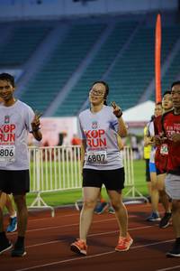 BIB: 203, 806, 6807
                            <button type="button" onclick="openModal(5980293)" class="btn btn-primary btn-sm float-right btn-popup" data-toggle="modal" data-target=".modal-high-quality">
                        <i class="fas fa-shopping-cart"></i> Add to Cart
                    </button>
                                            <button type="button" onclick="isThisMe(5980293, true)" class="btn btn-success btn-sm float-right btn-popup btn-isme hidden" data-toggle="tooltip" data-placement="bottom" title="นี่คือรูปของคุณใช่ไหม คลิกที่นี่เพื่อเอาเข้าอัลบั้ม">
                        <i class="fas fa-plus"></i> Add to album
                    </button>
                    <button type="button" onclick="isThisMe(5980293, false)" class="btn btn-warning btn-sm float-right btn-popup btn-isnotme hidden">
                        <i class="fas fa-ban"></i> Remove from album
                    </button>