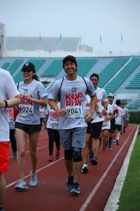 BIB: 9041, 9024, 8698
                            <button type="button" onclick="openModal(5984315)" class="btn btn-primary btn-sm float-right btn-popup" data-toggle="modal" data-target=".modal-high-quality">
                        <i class="fas fa-shopping-cart"></i> Add to Cart
                    </button>
                                            <button type="button" onclick="isThisMe(5984315, true)" class="btn btn-success btn-sm float-right btn-popup btn-isme hidden" data-toggle="tooltip" data-placement="bottom" title="นี่คือรูปของคุณใช่ไหม คลิกที่นี่เพื่อเอาเข้าอัลบั้ม">
                        <i class="fas fa-plus"></i> Add to album
                    </button>
                    <button type="button" onclick="isThisMe(5984315, false)" class="btn btn-warning btn-sm float-right btn-popup btn-isnotme hidden">
                        <i class="fas fa-ban"></i> Remove from album
                    </button>