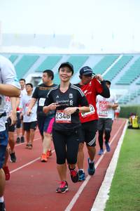 BIB: 4214, 2348
                            <button type="button" onclick="openModal(5973693)" class="btn btn-primary btn-sm float-right btn-popup" data-toggle="modal" data-target=".modal-high-quality">
                        <i class="fas fa-shopping-cart"></i> Add to Cart
                    </button>
                                            <button type="button" onclick="isThisMe(5973693, true)" class="btn btn-success btn-sm float-right btn-popup btn-isme hidden" data-toggle="tooltip" data-placement="bottom" title="นี่คือรูปของคุณใช่ไหม คลิกที่นี่เพื่อเอาเข้าอัลบั้ม">
                        <i class="fas fa-plus"></i> Add to album
                    </button>
                    <button type="button" onclick="isThisMe(5973693, false)" class="btn btn-warning btn-sm float-right btn-popup btn-isnotme hidden">
                        <i class="fas fa-ban"></i> Remove from album
                    </button>