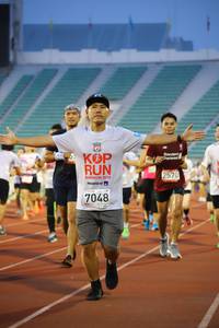 BIB: 2570, 7048
                            <button type="button" onclick="openModal(5978381)" class="btn btn-primary btn-sm float-right btn-popup" data-toggle="modal" data-target=".modal-high-quality">
                        <i class="fas fa-shopping-cart"></i> Add to Cart
                    </button>
                                            <button type="button" onclick="isThisMe(5978381, true)" class="btn btn-success btn-sm float-right btn-popup btn-isme hidden" data-toggle="tooltip" data-placement="bottom" title="นี่คือรูปของคุณใช่ไหม คลิกที่นี่เพื่อเอาเข้าอัลบั้ม">
                        <i class="fas fa-plus"></i> Add to album
                    </button>
                    <button type="button" onclick="isThisMe(5978381, false)" class="btn btn-warning btn-sm float-right btn-popup btn-isnotme hidden">
                        <i class="fas fa-ban"></i> Remove from album
                    </button>