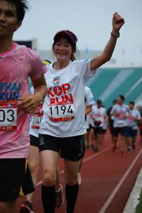 BIB: 1194, 249
                            <button type="button" onclick="openModal(5973595)" class="btn btn-primary btn-sm float-right btn-popup" data-toggle="modal" data-target=".modal-high-quality">
                        <i class="fas fa-shopping-cart"></i> Add to Cart
                    </button>
                                            <button type="button" onclick="isThisMe(5973595, true)" class="btn btn-success btn-sm float-right btn-popup btn-isme hidden" data-toggle="tooltip" data-placement="bottom" title="นี่คือรูปของคุณใช่ไหม คลิกที่นี่เพื่อเอาเข้าอัลบั้ม">
                        <i class="fas fa-plus"></i> Add to album
                    </button>
                    <button type="button" onclick="isThisMe(5973595, false)" class="btn btn-warning btn-sm float-right btn-popup btn-isnotme hidden">
                        <i class="fas fa-ban"></i> Remove from album
                    </button>