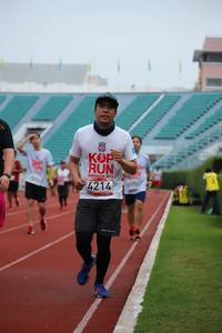 BIB: 4214, 496
                            <button type="button" onclick="openModal(5973733)" class="btn btn-primary btn-sm float-right btn-popup" data-toggle="modal" data-target=".modal-high-quality">
                        <i class="fas fa-shopping-cart"></i> Add to Cart
                    </button>
                                            <button type="button" onclick="isThisMe(5973733, true)" class="btn btn-success btn-sm float-right btn-popup btn-isme hidden" data-toggle="tooltip" data-placement="bottom" title="นี่คือรูปของคุณใช่ไหม คลิกที่นี่เพื่อเอาเข้าอัลบั้ม">
                        <i class="fas fa-plus"></i> Add to album
                    </button>
                    <button type="button" onclick="isThisMe(5973733, false)" class="btn btn-warning btn-sm float-right btn-popup btn-isnotme hidden">
                        <i class="fas fa-ban"></i> Remove from album
                    </button>