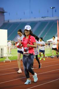 BIB: 430
                            <button type="button" onclick="openModal(5979592)" class="btn btn-primary btn-sm float-right btn-popup" data-toggle="modal" data-target=".modal-high-quality">
                        <i class="fas fa-shopping-cart"></i> Add to Cart
                    </button>
                                            <button type="button" onclick="isThisMe(5979592, true)" class="btn btn-success btn-sm float-right btn-popup btn-isme hidden" data-toggle="tooltip" data-placement="bottom" title="นี่คือรูปของคุณใช่ไหม คลิกที่นี่เพื่อเอาเข้าอัลบั้ม">
                        <i class="fas fa-plus"></i> Add to album
                    </button>
                    <button type="button" onclick="isThisMe(5979592, false)" class="btn btn-warning btn-sm float-right btn-popup btn-isnotme hidden">
                        <i class="fas fa-ban"></i> Remove from album
                    </button>