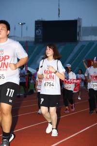 BIB: 2019, 1026, 6754, 895, 737, 111
                            <button type="button" onclick="openModal(5981838)" class="btn btn-primary btn-sm float-right btn-popup" data-toggle="modal" data-target=".modal-high-quality">
                        <i class="fas fa-shopping-cart"></i> Add to Cart
                    </button>
                                            <button type="button" onclick="isThisMe(5981838, true)" class="btn btn-success btn-sm float-right btn-popup btn-isme hidden" data-toggle="tooltip" data-placement="bottom" title="นี่คือรูปของคุณใช่ไหม คลิกที่นี่เพื่อเอาเข้าอัลบั้ม">
                        <i class="fas fa-plus"></i> Add to album
                    </button>
                    <button type="button" onclick="isThisMe(5981838, false)" class="btn btn-warning btn-sm float-right btn-popup btn-isnotme hidden">
                        <i class="fas fa-ban"></i> Remove from album
                    </button>