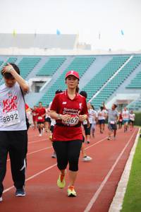 BIB: 667, 8892
                            <button type="button" onclick="openModal(5971130)" class="btn btn-primary btn-sm float-right btn-popup" data-toggle="modal" data-target=".modal-high-quality">
                        <i class="fas fa-shopping-cart"></i> Add to Cart
                    </button>
                                            <button type="button" onclick="isThisMe(5971130, true)" class="btn btn-success btn-sm float-right btn-popup btn-isme hidden" data-toggle="tooltip" data-placement="bottom" title="นี่คือรูปของคุณใช่ไหม คลิกที่นี่เพื่อเอาเข้าอัลบั้ม">
                        <i class="fas fa-plus"></i> Add to album
                    </button>
                    <button type="button" onclick="isThisMe(5971130, false)" class="btn btn-warning btn-sm float-right btn-popup btn-isnotme hidden">
                        <i class="fas fa-ban"></i> Remove from album
                    </button>