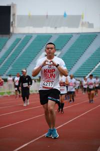 BIB: 4217
                            <button type="button" onclick="openModal(5975194)" class="btn btn-primary btn-sm float-right btn-popup" data-toggle="modal" data-target=".modal-high-quality">
                        <i class="fas fa-shopping-cart"></i> Add to Cart
                    </button>
                                            <button type="button" onclick="isThisMe(5975194, true)" class="btn btn-success btn-sm float-right btn-popup btn-isme hidden" data-toggle="tooltip" data-placement="bottom" title="นี่คือรูปของคุณใช่ไหม คลิกที่นี่เพื่อเอาเข้าอัลบั้ม">
                        <i class="fas fa-plus"></i> Add to album
                    </button>
                    <button type="button" onclick="isThisMe(5975194, false)" class="btn btn-warning btn-sm float-right btn-popup btn-isnotme hidden">
                        <i class="fas fa-ban"></i> Remove from album
                    </button>