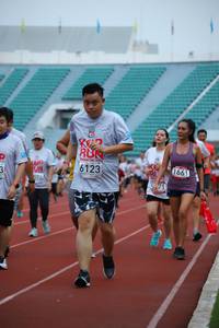 BIB: 6123, 1661, 572
                            <button type="button" onclick="openModal(5993448)" class="btn btn-primary btn-sm float-right btn-popup" data-toggle="modal" data-target=".modal-high-quality">
                        <i class="fas fa-shopping-cart"></i> Add to Cart
                    </button>
                                            <button type="button" onclick="isThisMe(5993448, true)" class="btn btn-success btn-sm float-right btn-popup btn-isme hidden" data-toggle="tooltip" data-placement="bottom" title="นี่คือรูปของคุณใช่ไหม คลิกที่นี่เพื่อเอาเข้าอัลบั้ม">
                        <i class="fas fa-plus"></i> Add to album
                    </button>
                    <button type="button" onclick="isThisMe(5993448, false)" class="btn btn-warning btn-sm float-right btn-popup btn-isnotme hidden">
                        <i class="fas fa-ban"></i> Remove from album
                    </button>