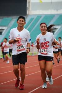 BIB: 2275, 3471
                            <button type="button" onclick="openModal(5969646)" class="btn btn-primary btn-sm float-right btn-popup" data-toggle="modal" data-target=".modal-high-quality">
                        <i class="fas fa-shopping-cart"></i> Add to Cart
                    </button>
                                            <button type="button" onclick="isThisMe(5969646, true)" class="btn btn-success btn-sm float-right btn-popup btn-isme hidden" data-toggle="tooltip" data-placement="bottom" title="นี่คือรูปของคุณใช่ไหม คลิกที่นี่เพื่อเอาเข้าอัลบั้ม">
                        <i class="fas fa-plus"></i> Add to album
                    </button>
                    <button type="button" onclick="isThisMe(5969646, false)" class="btn btn-warning btn-sm float-right btn-popup btn-isnotme hidden">
                        <i class="fas fa-ban"></i> Remove from album
                    </button>