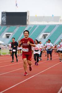 BIB: 1270
                            <button type="button" onclick="openModal(5968307)" class="btn btn-primary btn-sm float-right btn-popup" data-toggle="modal" data-target=".modal-high-quality">
                        <i class="fas fa-shopping-cart"></i> Add to Cart
                    </button>
                                            <button type="button" onclick="isThisMe(5968307, true)" class="btn btn-success btn-sm float-right btn-popup btn-isme hidden" data-toggle="tooltip" data-placement="bottom" title="นี่คือรูปของคุณใช่ไหม คลิกที่นี่เพื่อเอาเข้าอัลบั้ม">
                        <i class="fas fa-plus"></i> Add to album
                    </button>
                    <button type="button" onclick="isThisMe(5968307, false)" class="btn btn-warning btn-sm float-right btn-popup btn-isnotme hidden">
                        <i class="fas fa-ban"></i> Remove from album
                    </button>