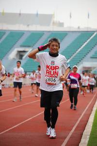 BIB: 2806
                            <button type="button" onclick="openModal(5953592)" class="btn btn-primary btn-sm float-right btn-popup" data-toggle="modal" data-target=".modal-high-quality">
                        <i class="fas fa-shopping-cart"></i> Add to Cart
                    </button>
                                            <button type="button" onclick="isThisMe(5953592, true)" class="btn btn-success btn-sm float-right btn-popup btn-isme hidden" data-toggle="tooltip" data-placement="bottom" title="นี่คือรูปของคุณใช่ไหม คลิกที่นี่เพื่อเอาเข้าอัลบั้ม">
                        <i class="fas fa-plus"></i> Add to album
                    </button>
                    <button type="button" onclick="isThisMe(5953592, false)" class="btn btn-warning btn-sm float-right btn-popup btn-isnotme hidden">
                        <i class="fas fa-ban"></i> Remove from album
                    </button>