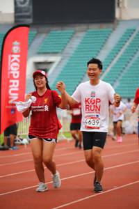 BIB: 4639
                            <button type="button" onclick="openModal(5955698)" class="btn btn-primary btn-sm float-right btn-popup" data-toggle="modal" data-target=".modal-high-quality">
                        <i class="fas fa-shopping-cart"></i> Add to Cart
                    </button>
                                            <button type="button" onclick="isThisMe(5955698, true)" class="btn btn-success btn-sm float-right btn-popup btn-isme hidden" data-toggle="tooltip" data-placement="bottom" title="นี่คือรูปของคุณใช่ไหม คลิกที่นี่เพื่อเอาเข้าอัลบั้ม">
                        <i class="fas fa-plus"></i> Add to album
                    </button>
                    <button type="button" onclick="isThisMe(5955698, false)" class="btn btn-warning btn-sm float-right btn-popup btn-isnotme hidden">
                        <i class="fas fa-ban"></i> Remove from album
                    </button>