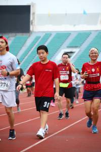 BIB: 1480, 776
                            <button type="button" onclick="openModal(5975543)" class="btn btn-primary btn-sm float-right btn-popup" data-toggle="modal" data-target=".modal-high-quality">
                        <i class="fas fa-shopping-cart"></i> Add to Cart
                    </button>
                                            <button type="button" onclick="isThisMe(5975543, true)" class="btn btn-success btn-sm float-right btn-popup btn-isme hidden" data-toggle="tooltip" data-placement="bottom" title="นี่คือรูปของคุณใช่ไหม คลิกที่นี่เพื่อเอาเข้าอัลบั้ม">
                        <i class="fas fa-plus"></i> Add to album
                    </button>
                    <button type="button" onclick="isThisMe(5975543, false)" class="btn btn-warning btn-sm float-right btn-popup btn-isnotme hidden">
                        <i class="fas fa-ban"></i> Remove from album
                    </button>