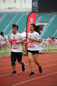 BIB: 4386, 3347
                            <button type="button" onclick="openModal(5942941)" class="btn btn-primary btn-sm float-right btn-popup" data-toggle="modal" data-target=".modal-high-quality">
                        <i class="fas fa-shopping-cart"></i> Add to Cart
                    </button>
                                            <button type="button" onclick="isThisMe(5942941, true)" class="btn btn-success btn-sm float-right btn-popup btn-isme hidden" data-toggle="tooltip" data-placement="bottom" title="นี่คือรูปของคุณใช่ไหม คลิกที่นี่เพื่อเอาเข้าอัลบั้ม">
                        <i class="fas fa-plus"></i> Add to album
                    </button>
                    <button type="button" onclick="isThisMe(5942941, false)" class="btn btn-warning btn-sm float-right btn-popup btn-isnotme hidden">
                        <i class="fas fa-ban"></i> Remove from album
                    </button>