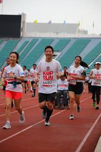 BIB: 4480, 1982, 4309
                            <button type="button" onclick="openModal(5950124)" class="btn btn-primary btn-sm float-right btn-popup" data-toggle="modal" data-target=".modal-high-quality">
                        <i class="fas fa-shopping-cart"></i> Add to Cart
                    </button>
                                            <button type="button" onclick="isThisMe(5950124, true)" class="btn btn-success btn-sm float-right btn-popup btn-isme hidden" data-toggle="tooltip" data-placement="bottom" title="นี่คือรูปของคุณใช่ไหม คลิกที่นี่เพื่อเอาเข้าอัลบั้ม">
                        <i class="fas fa-plus"></i> Add to album
                    </button>
                    <button type="button" onclick="isThisMe(5950124, false)" class="btn btn-warning btn-sm float-right btn-popup btn-isnotme hidden">
                        <i class="fas fa-ban"></i> Remove from album
                    </button>