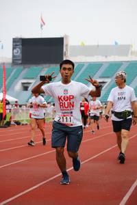 BIB: 5594, 2111
                            <button type="button" onclick="openModal(5965733)" class="btn btn-primary btn-sm float-right btn-popup" data-toggle="modal" data-target=".modal-high-quality">
                        <i class="fas fa-shopping-cart"></i> Add to Cart
                    </button>
                                            <button type="button" onclick="isThisMe(5965733, true)" class="btn btn-success btn-sm float-right btn-popup btn-isme hidden" data-toggle="tooltip" data-placement="bottom" title="นี่คือรูปของคุณใช่ไหม คลิกที่นี่เพื่อเอาเข้าอัลบั้ม">
                        <i class="fas fa-plus"></i> Add to album
                    </button>
                    <button type="button" onclick="isThisMe(5965733, false)" class="btn btn-warning btn-sm float-right btn-popup btn-isnotme hidden">
                        <i class="fas fa-ban"></i> Remove from album
                    </button>