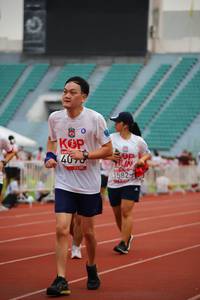 BIB: 4070, 1582
                            <button type="button" onclick="openModal(5958066)" class="btn btn-primary btn-sm float-right btn-popup" data-toggle="modal" data-target=".modal-high-quality">
                        <i class="fas fa-shopping-cart"></i> Add to Cart
                    </button>
                                            <button type="button" onclick="isThisMe(5958066, true)" class="btn btn-success btn-sm float-right btn-popup btn-isme hidden" data-toggle="tooltip" data-placement="bottom" title="นี่คือรูปของคุณใช่ไหม คลิกที่นี่เพื่อเอาเข้าอัลบั้ม">
                        <i class="fas fa-plus"></i> Add to album
                    </button>
                    <button type="button" onclick="isThisMe(5958066, false)" class="btn btn-warning btn-sm float-right btn-popup btn-isnotme hidden">
                        <i class="fas fa-ban"></i> Remove from album
                    </button>