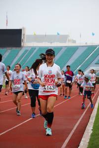 BIB: 4143, 6115
                            <button type="button" onclick="openModal(5967632)" class="btn btn-primary btn-sm float-right btn-popup" data-toggle="modal" data-target=".modal-high-quality">
                        <i class="fas fa-shopping-cart"></i> Add to Cart
                    </button>
                                            <button type="button" onclick="isThisMe(5967632, true)" class="btn btn-success btn-sm float-right btn-popup btn-isme hidden" data-toggle="tooltip" data-placement="bottom" title="นี่คือรูปของคุณใช่ไหม คลิกที่นี่เพื่อเอาเข้าอัลบั้ม">
                        <i class="fas fa-plus"></i> Add to album
                    </button>
                    <button type="button" onclick="isThisMe(5967632, false)" class="btn btn-warning btn-sm float-right btn-popup btn-isnotme hidden">
                        <i class="fas fa-ban"></i> Remove from album
                    </button>