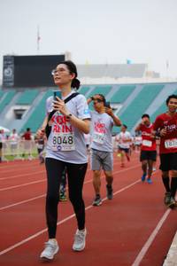 BIB: 8048, 7594, 187
                            <button type="button" onclick="openModal(5967718)" class="btn btn-primary btn-sm float-right btn-popup" data-toggle="modal" data-target=".modal-high-quality">
                        <i class="fas fa-shopping-cart"></i> Add to Cart
                    </button>
                                            <button type="button" onclick="isThisMe(5967718, true)" class="btn btn-success btn-sm float-right btn-popup btn-isme hidden" data-toggle="tooltip" data-placement="bottom" title="นี่คือรูปของคุณใช่ไหม คลิกที่นี่เพื่อเอาเข้าอัลบั้ม">
                        <i class="fas fa-plus"></i> Add to album
                    </button>
                    <button type="button" onclick="isThisMe(5967718, false)" class="btn btn-warning btn-sm float-right btn-popup btn-isnotme hidden">
                        <i class="fas fa-ban"></i> Remove from album
                    </button>